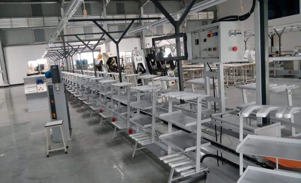 Conveyor for Shoe Industries